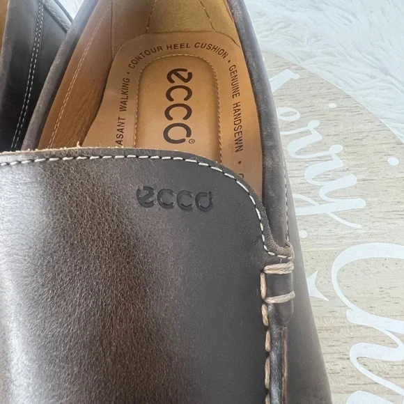 ECCO Men's Classic Moc 2.0 Slip on Driving Style Loafer US 9-9.5 Euro 43